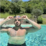 Laureando si offre per lezioni di storia, italiano e a seconda del livello di storia dell’arte